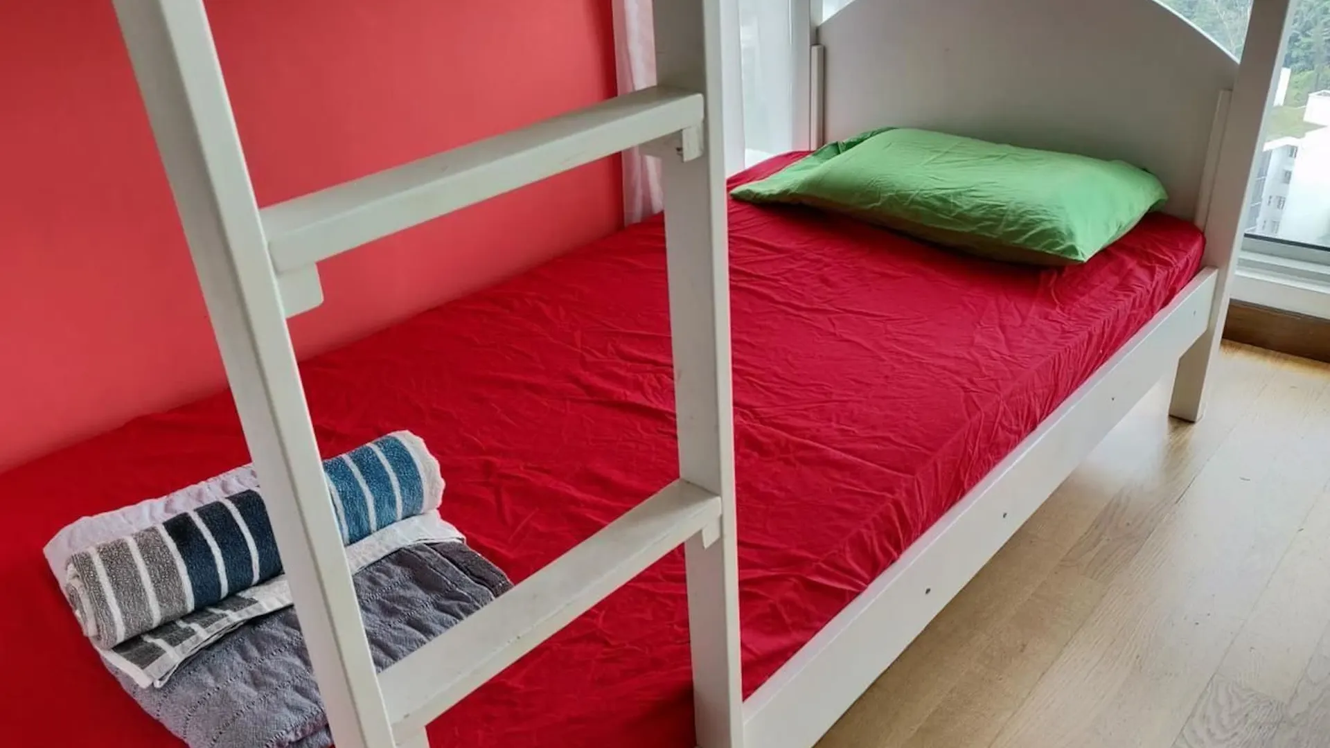 קואלה לומפור Skybed Over The Sky Hostel @Regalia Suites & Residences Kl מלזיה